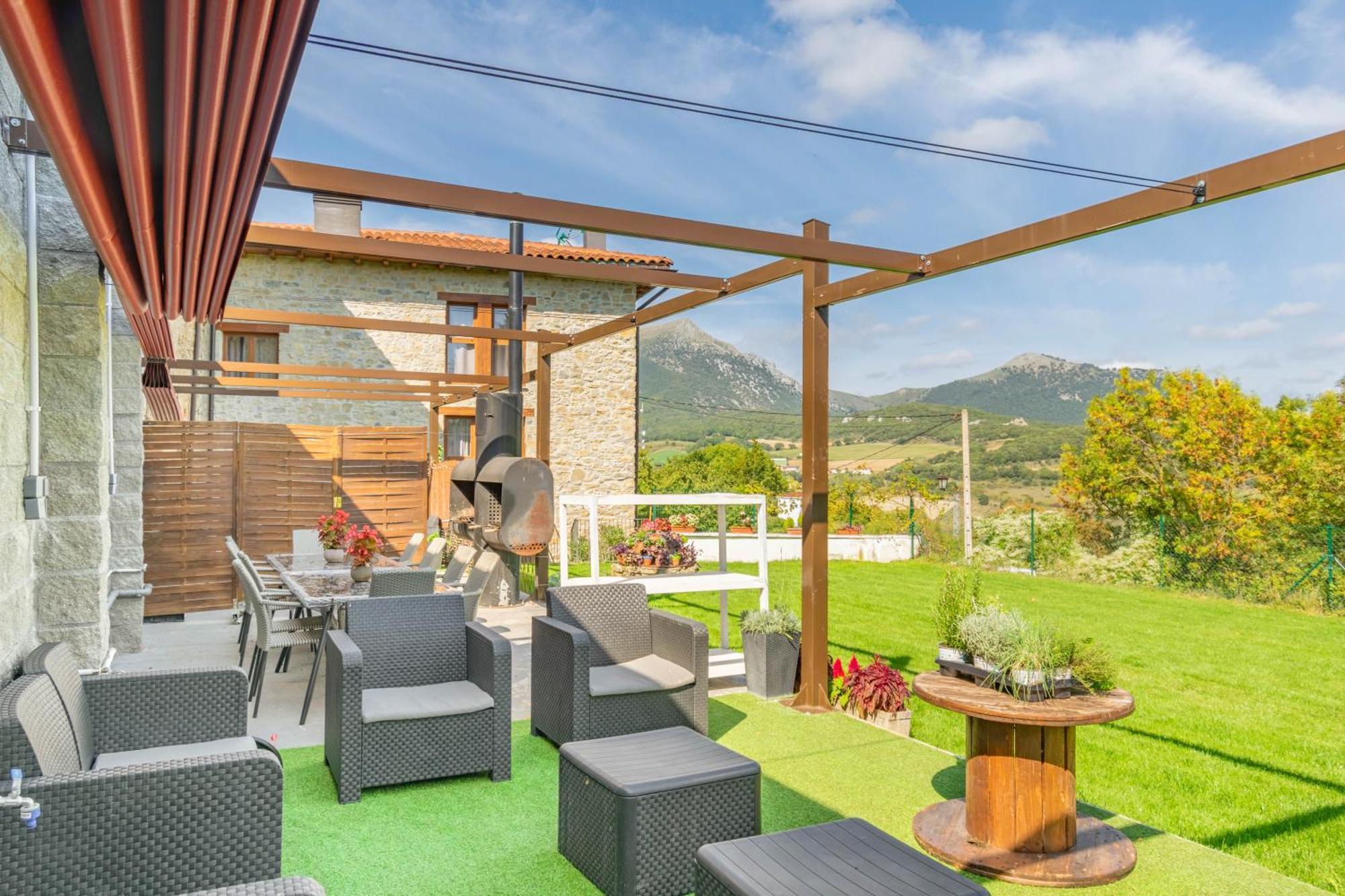 Acogedora Casa Rural Con Jardin Y Barbacoa Proxima A Pamplona Ilzarbe Екстер'єр фото