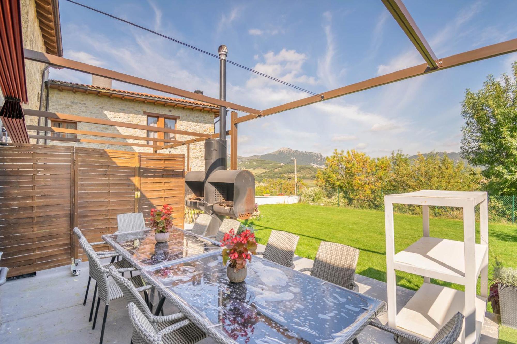 Acogedora Casa Rural Con Jardin Y Barbacoa Proxima A Pamplona Ilzarbe Екстер'єр фото